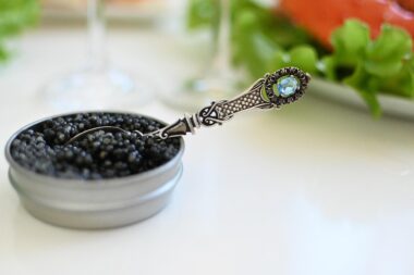 Burger King propose depuis le 1er avril, et pour quelques jours, des nuggets au caviar. Pixabay
