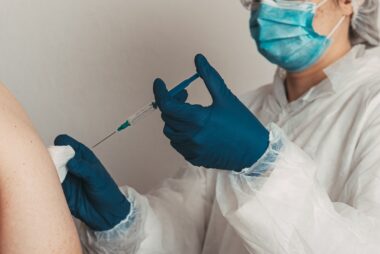 vaccination-2-francais-10-sont-pas-favorables