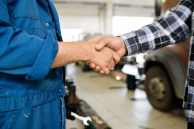 garages-associatifs-reparation-voitures-economies