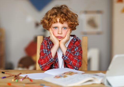precarite-votre-enfant-va-a-lecole-ventre-vide