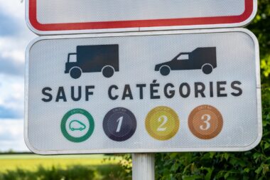 zfe-les-supprimer-3-milliards-deuros-a-france