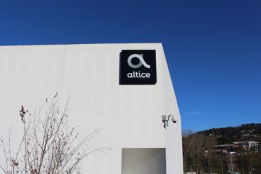 altice-sauvegarde-acceleree-sfr-telecoms