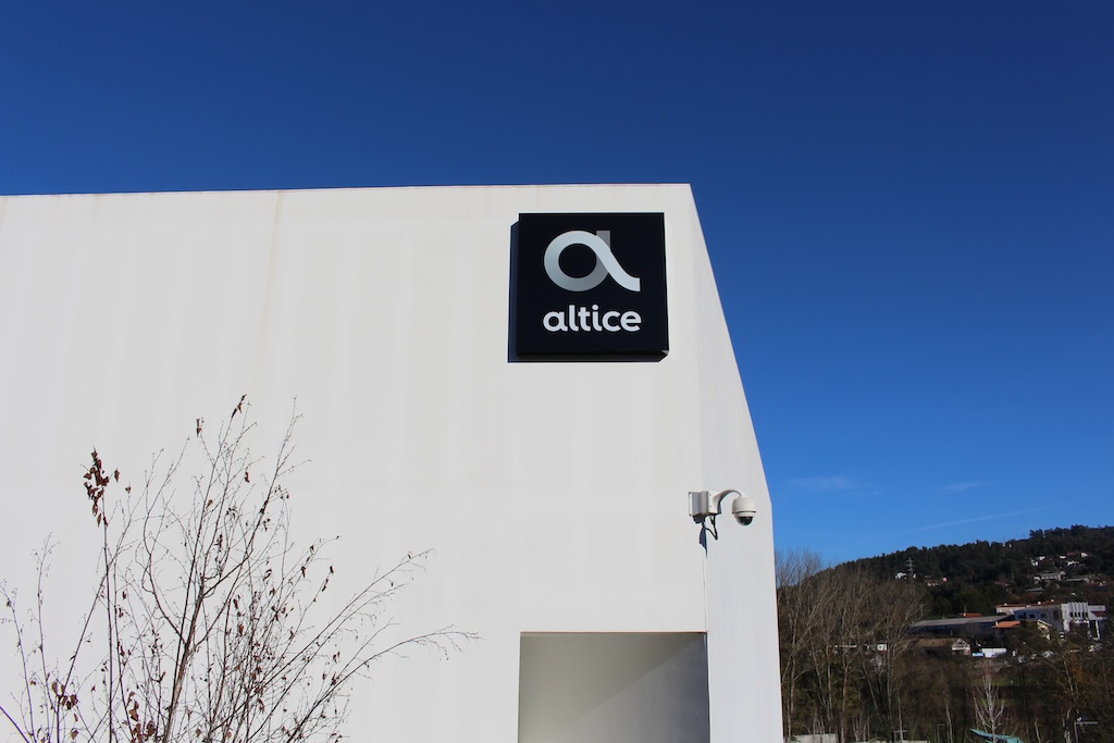 altice-sauvegarde-acceleree-sfr-telecoms