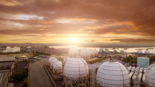 Aerial,view,of,industrial,gas,storage,tank,in,factory.,lng