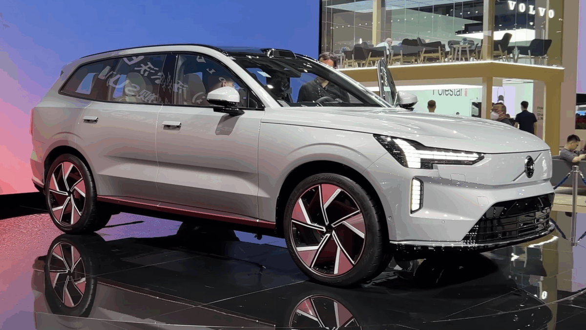 Volvo a confirmé avoir abandonné sa stratégie du tout électrique à horizon 2030. Wikipedia