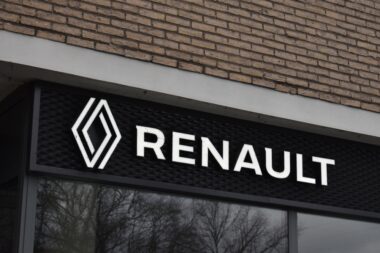 renault-chute-bourse-paris-2025